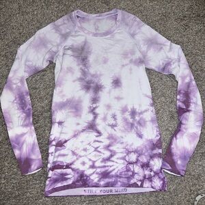 Lululemon Swiftly Tech Long Sleeve in Shibori Stripe Wisteria Purple, size 8